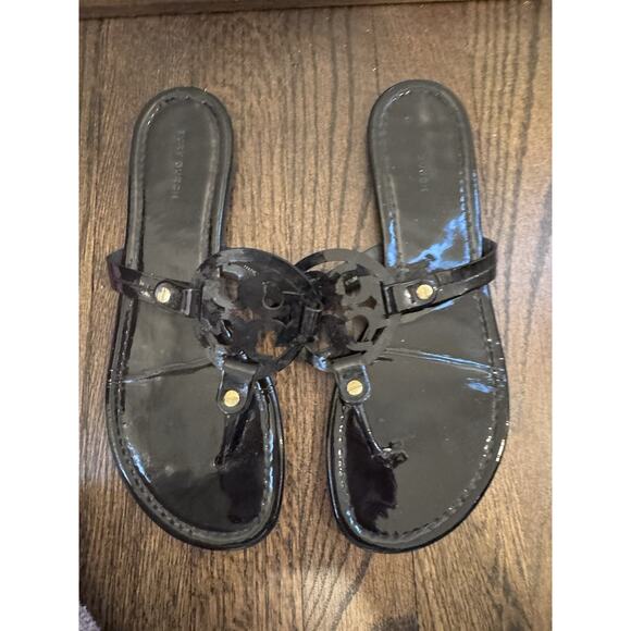 Tory Burch Miller Patent Leather Thong Sandals Black Sz 8.5 - Picture 3 of 15